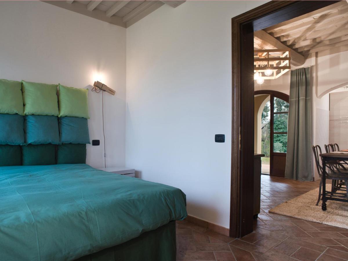 San Ruffino Apartments Лари Экстерьер фото
