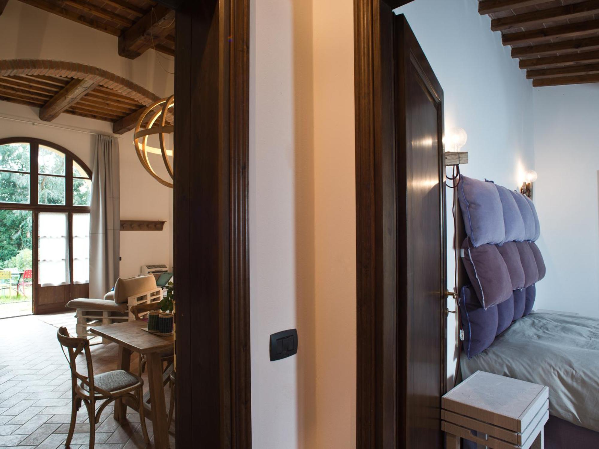 San Ruffino Apartments Лари Экстерьер фото
