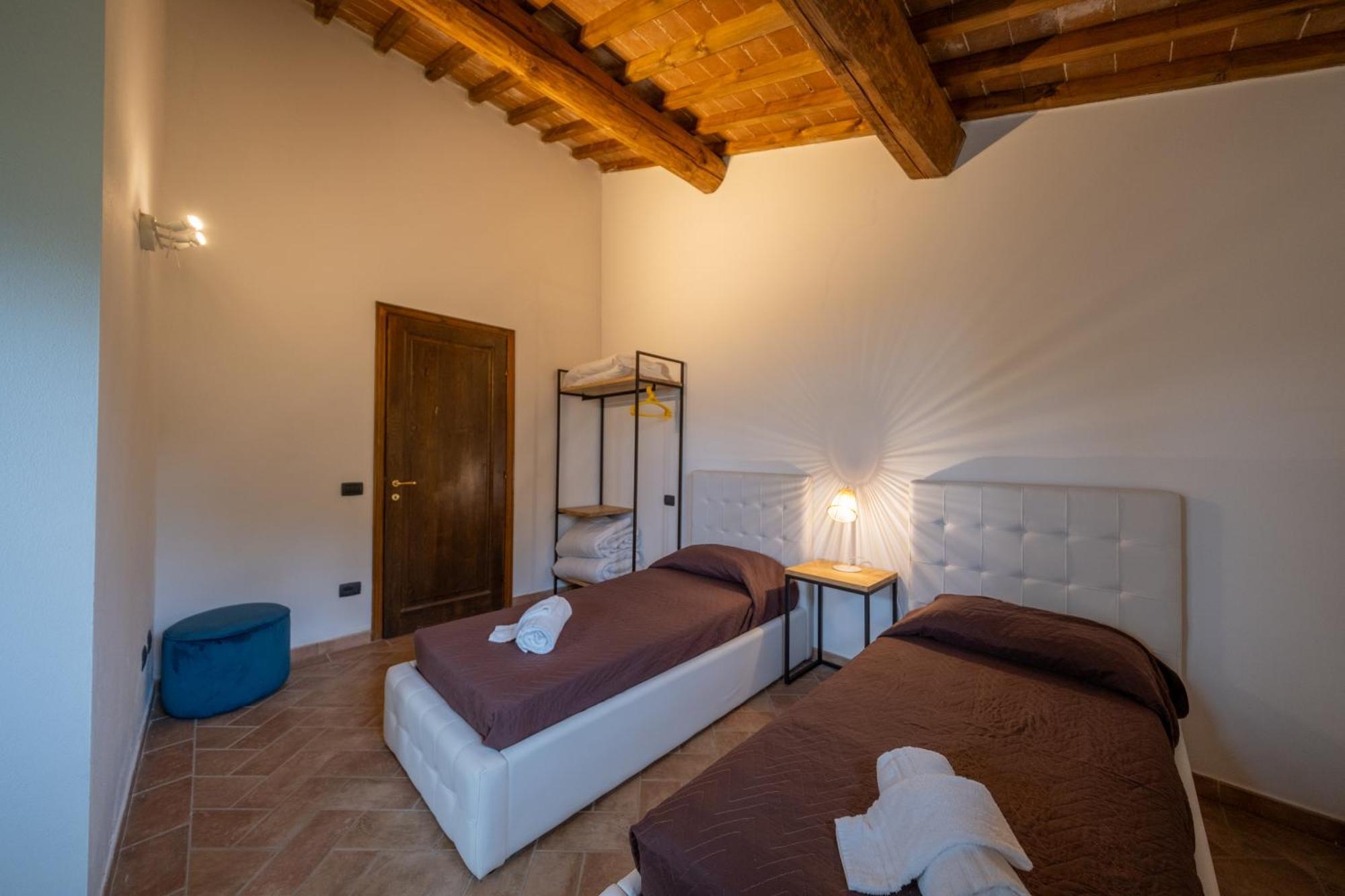 San Ruffino Apartments Лари Экстерьер фото
