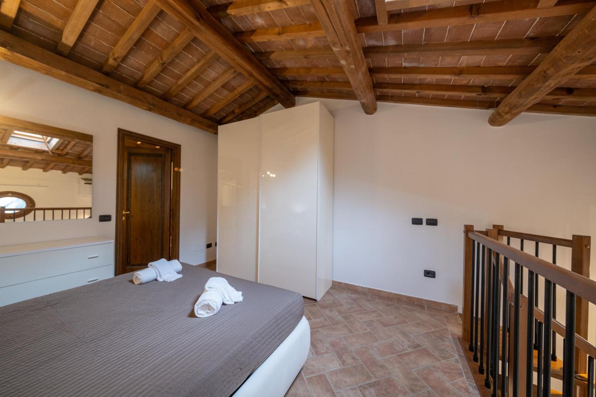 San Ruffino Apartments Лари Экстерьер фото