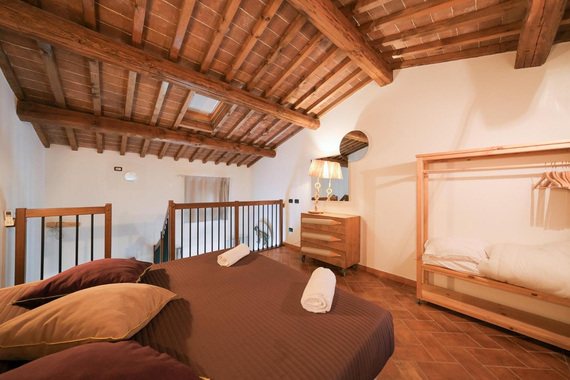 San Ruffino Apartments Лари Экстерьер фото