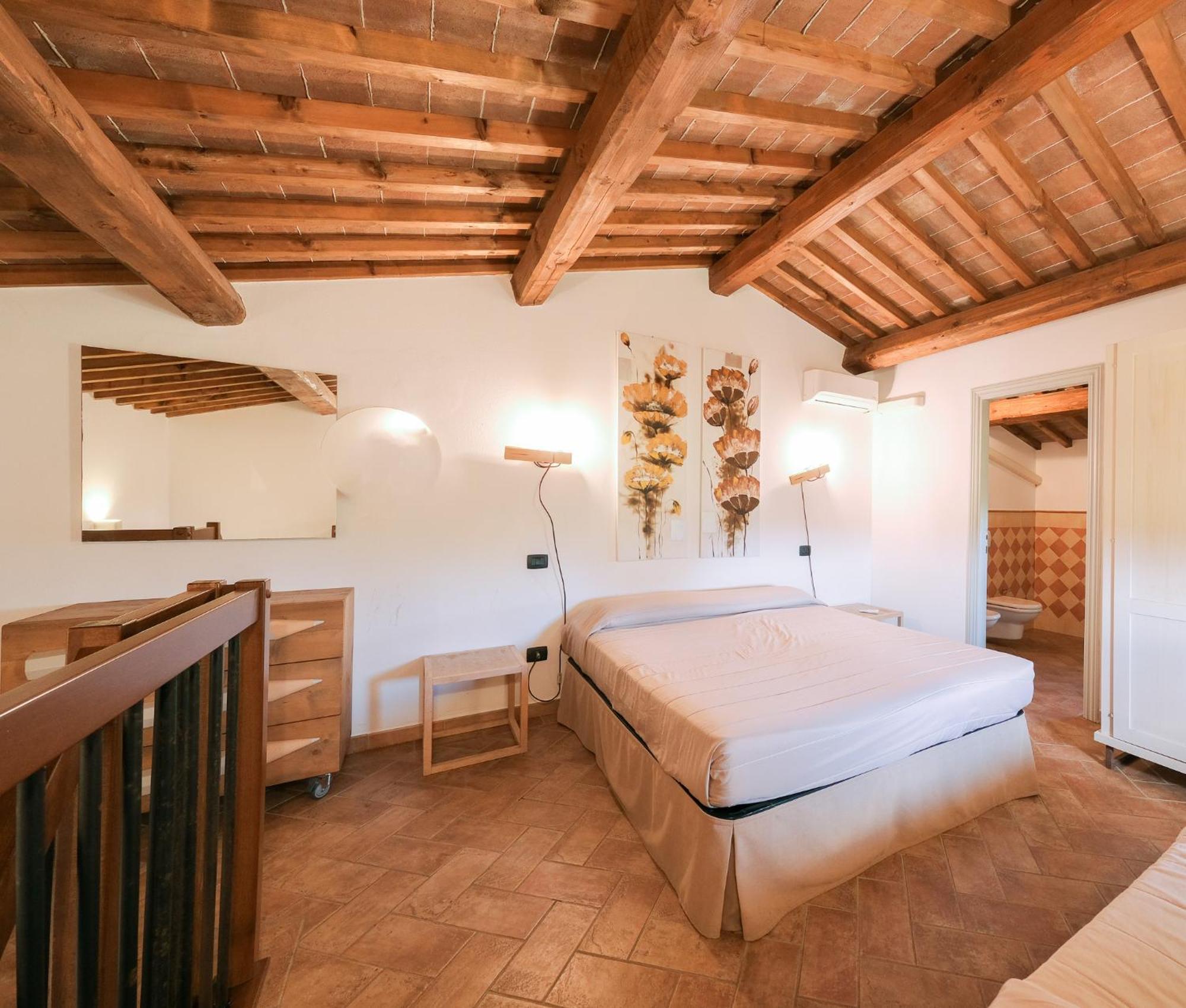 San Ruffino Apartments Лари Экстерьер фото