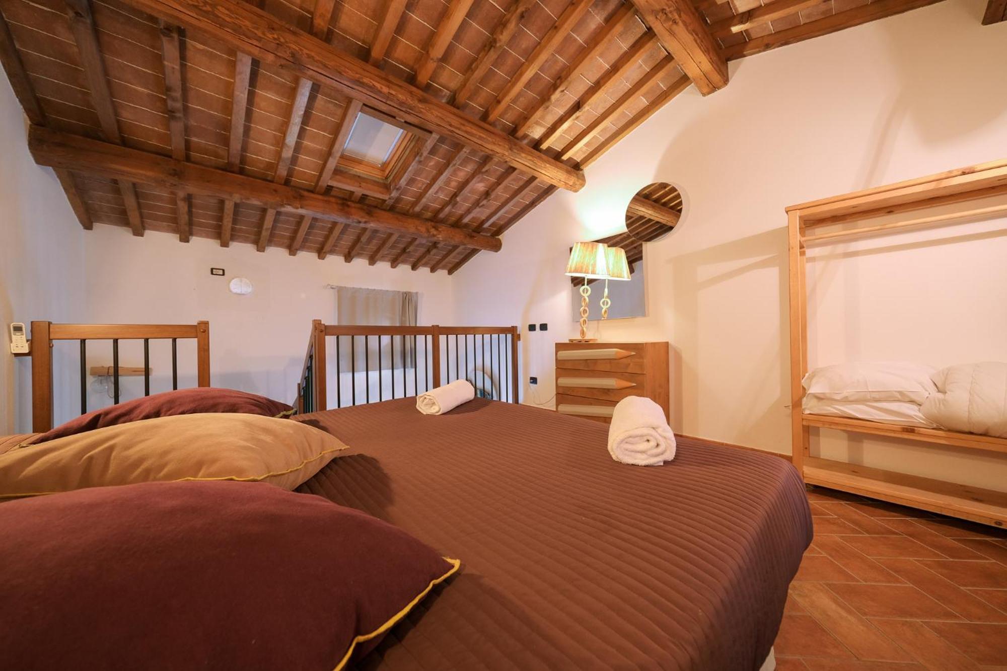 San Ruffino Apartments Лари Экстерьер фото