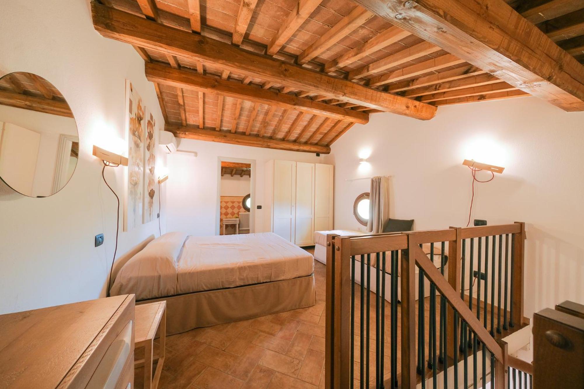 San Ruffino Apartments Лари Экстерьер фото
